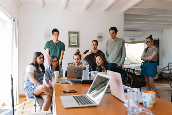 Quelle plateforme pour la gestion centralisée des réunions et événements d'entreprise ?